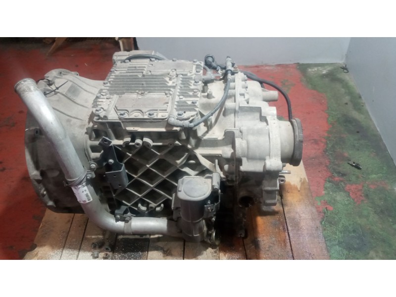 Recambio de caja cambios para renault magnum ab 2005 12.8 diesel referencia OEM IAM AT2512C 20083540002 3190532