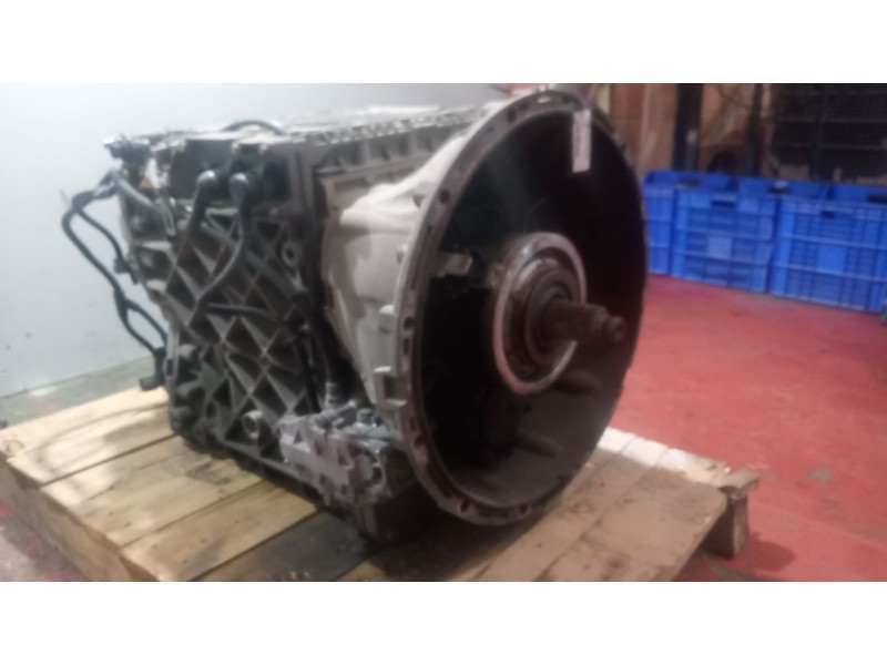 Recambio de caja cambios para renault magnum ab 2005 12.8 diesel referencia OEM IAM AT2512C 20083540002 3190532