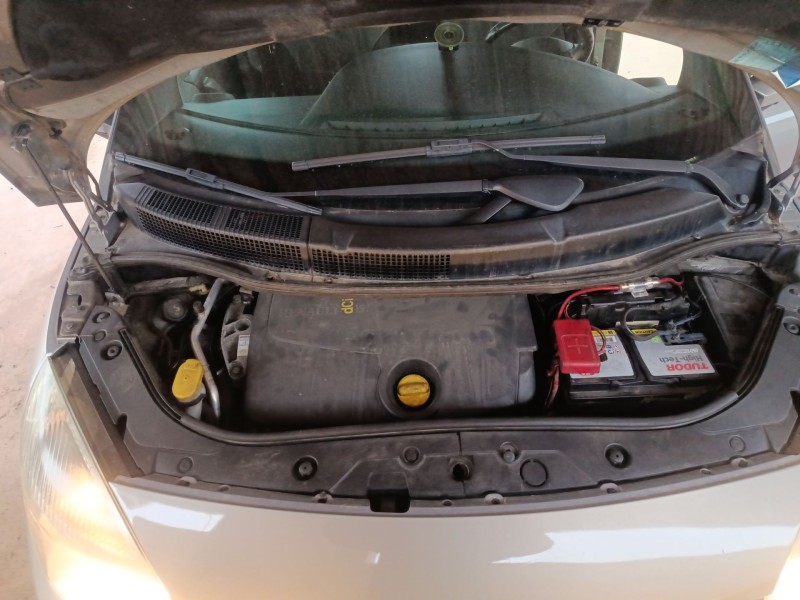 renault scenic ii del año 2005