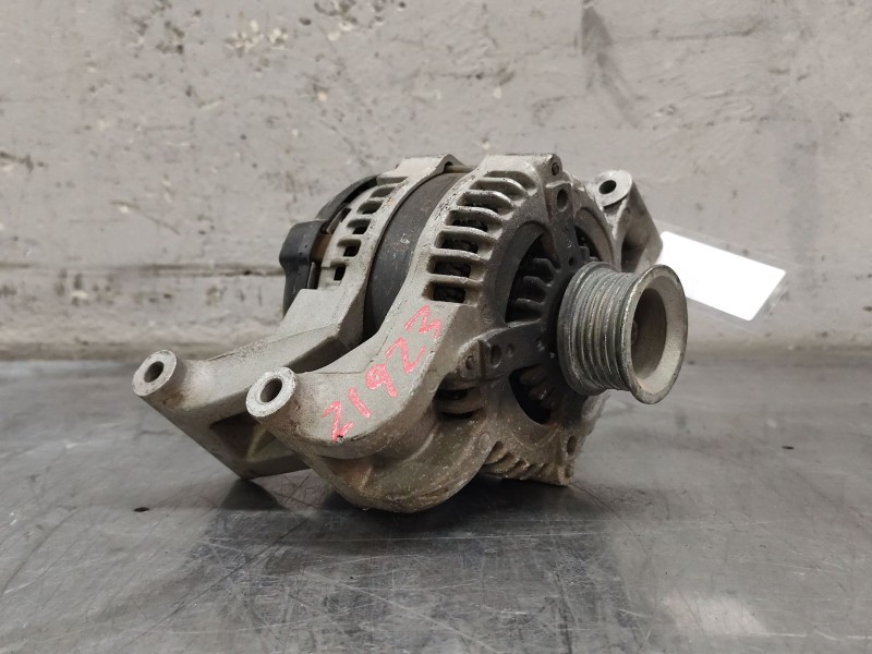 Recambio de alternador para ford c-max (cb3) ghia referencia OEM IAM 1042103532  