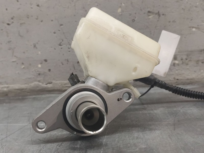 Recambio de bomba freno para peugeot 5008 referencia OEM IAM   