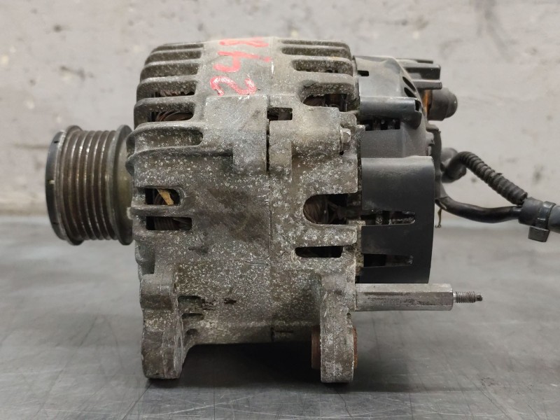Recambio de alternador para seat altea xl (5p5, 5p8) 1.9 tdi referencia OEM IAM TG14C011  