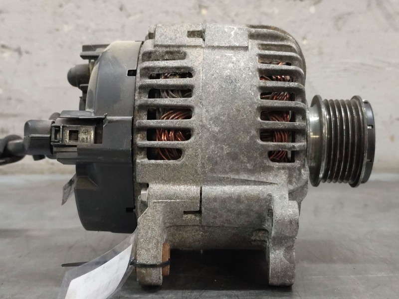 Recambio de alternador para seat altea xl (5p5, 5p8) 1.9 tdi referencia OEM IAM TG14C011  