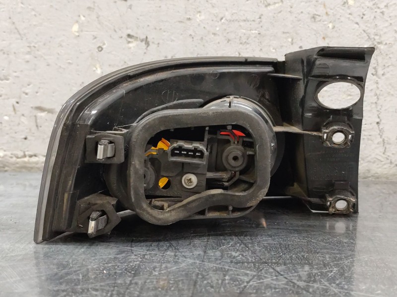 Recambio de piloto trasero derecho para seat ibiza iii (6l1) 1.9 tdi referencia OEM IAM   