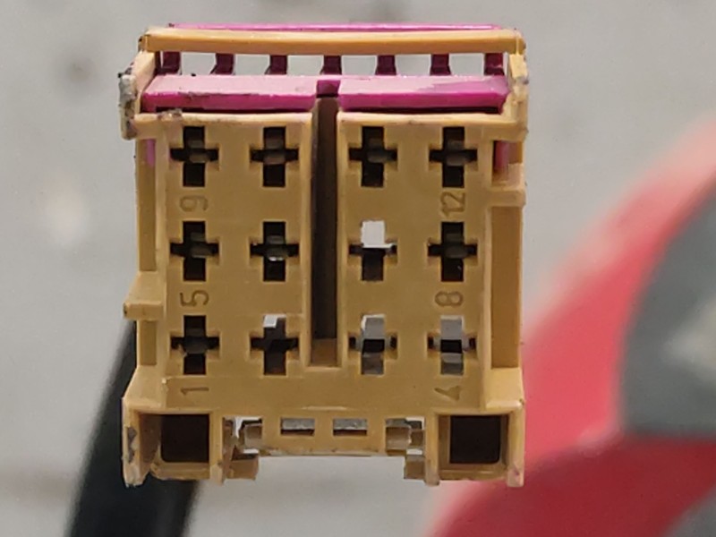 Recambio de retrovisor derecho para seat ibiza iii (6l1) 1.9 tdi referencia OEM IAM   