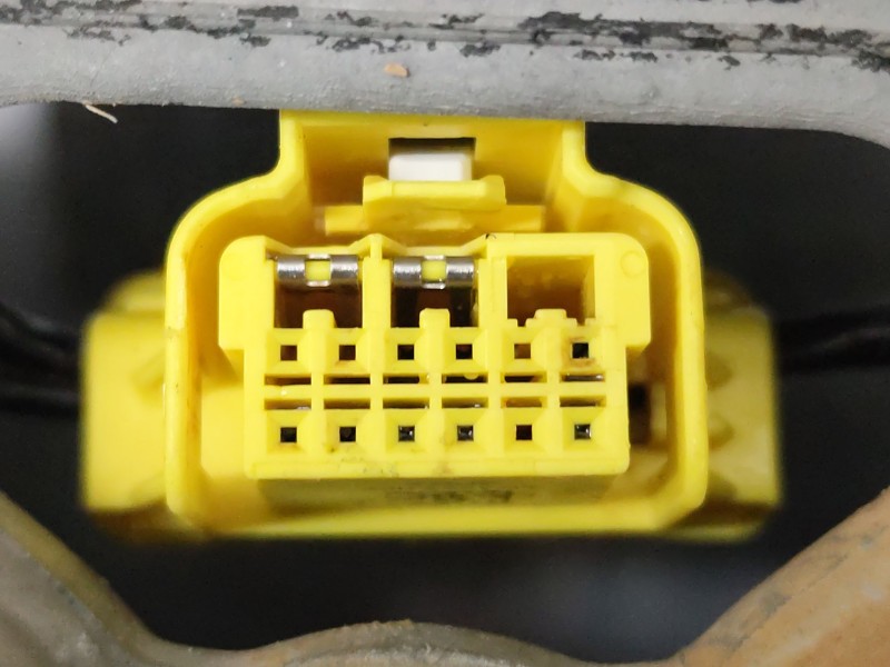 Recambio de volante para peugeot 208 ii (ub_, up_, uw_, uj_) 1.5 bluehdi 100 referencia OEM IAM 98255044zd  