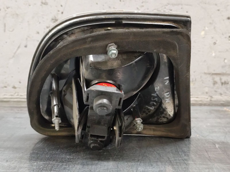 Recambio de piloto trasero derecho interior para seat leon (1m1) referencia OEM IAM   