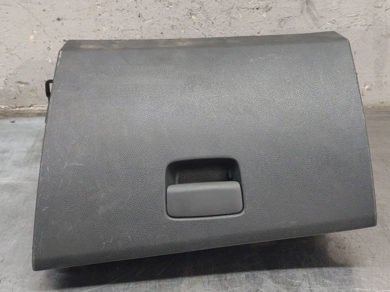 Recambio de guantera para mercedes-benz clase gla (x156) gla 200 (156.943) referencia OEM IAM   