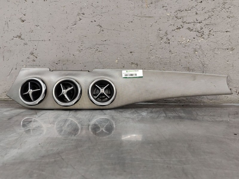 Recambio de consola central para mercedes-benz clase gla (x156) gla 200 (156.943) referencia OEM IAM   