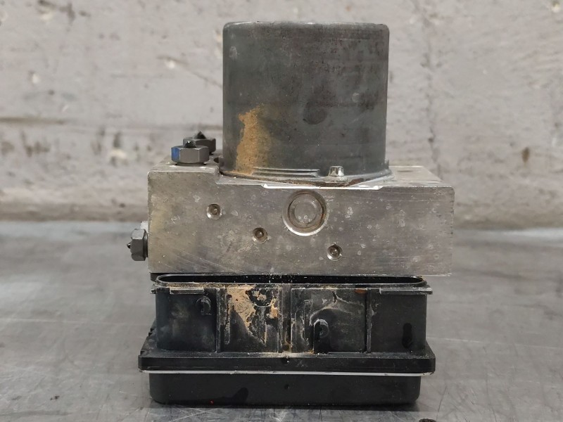 Recambio de abs para ford transit mod.2000 caja abierta 2.4 tde referencia OEM IAM 0265235436  