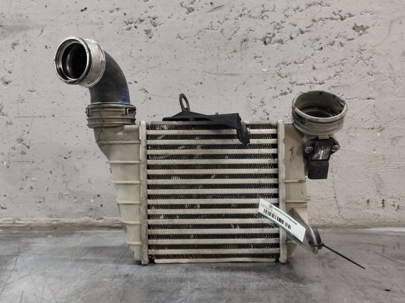 Recambio de intercooler para seat ibiza iii (6l1) 1.9 tdi referencia OEM IAM 817558  