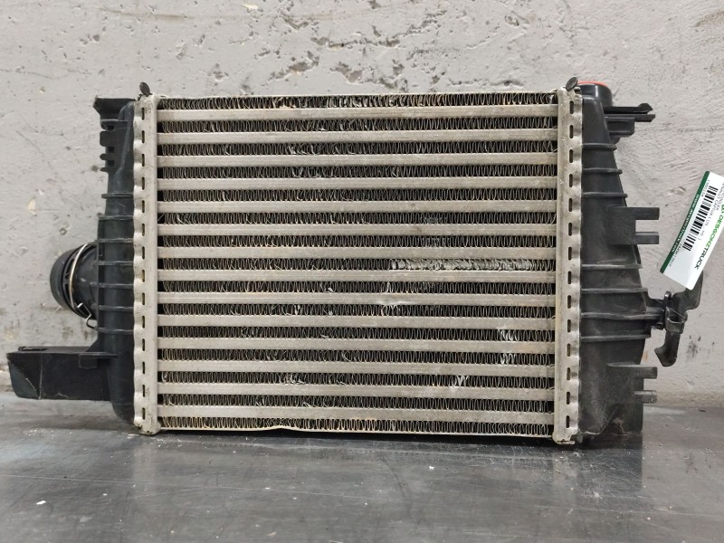 Recambio de intercooler para renault captur i (j5_, h5_) 1.5 dci 90 referencia OEM IAM 144961381R  
