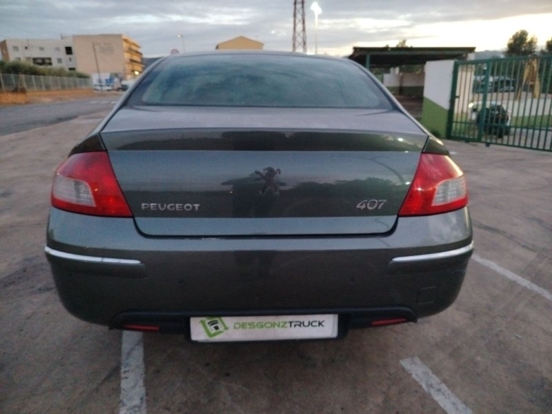 peugeot 407 del año 2009