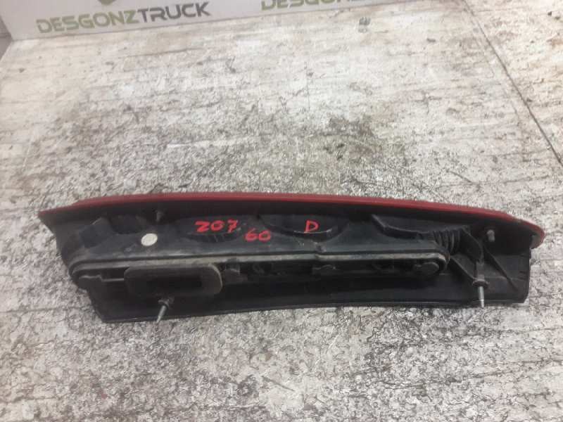 Recambio de piloto trasero derecho para ford focus c-max (cap) connection referencia OEM IAM   