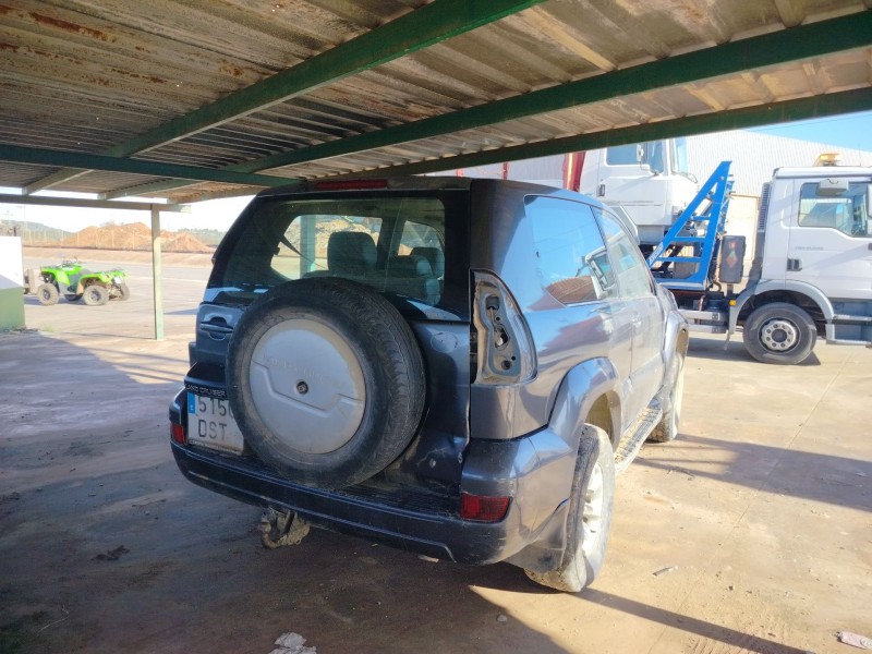 toyota land cruiser prado (_j12_) del año 2005