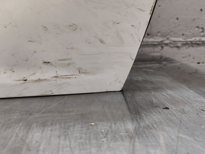 Recambio de puerta delantera derecha para peugeot 207 sw confort referencia OEM IAM   