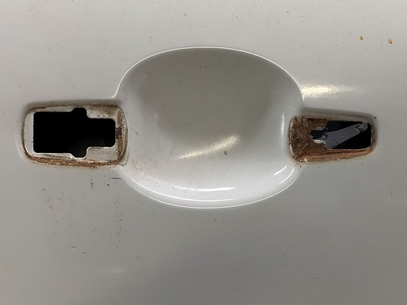 Recambio de puerta delantera derecha para peugeot 207 sw confort referencia OEM IAM   