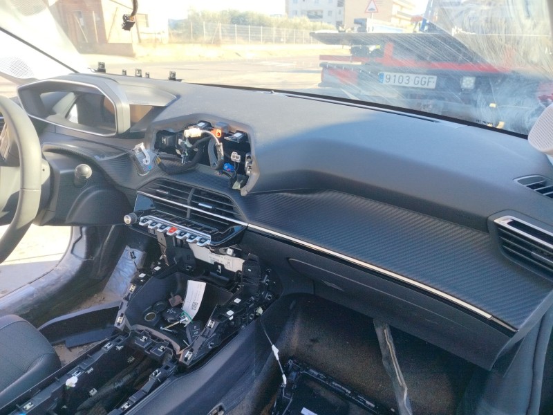 peugeot 208 ii (ub_, up_, uw_, uj_) del año 2003