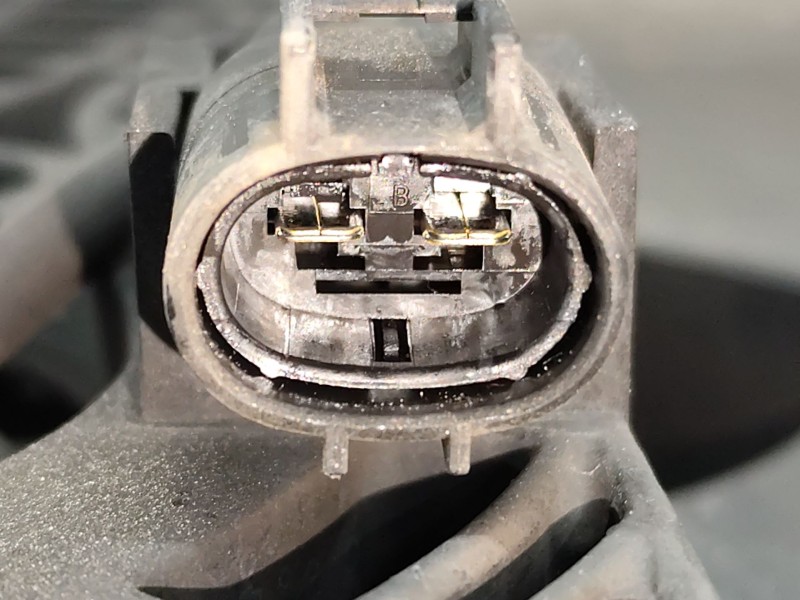 Recambio de electroventilador para ssangyong rexton rx 270 full referencia OEM IAM 8821008051  