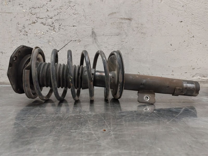 Recambio de amortiguador delantero izquierdo para peugeot partner (s1) combispace referencia OEM IAM   