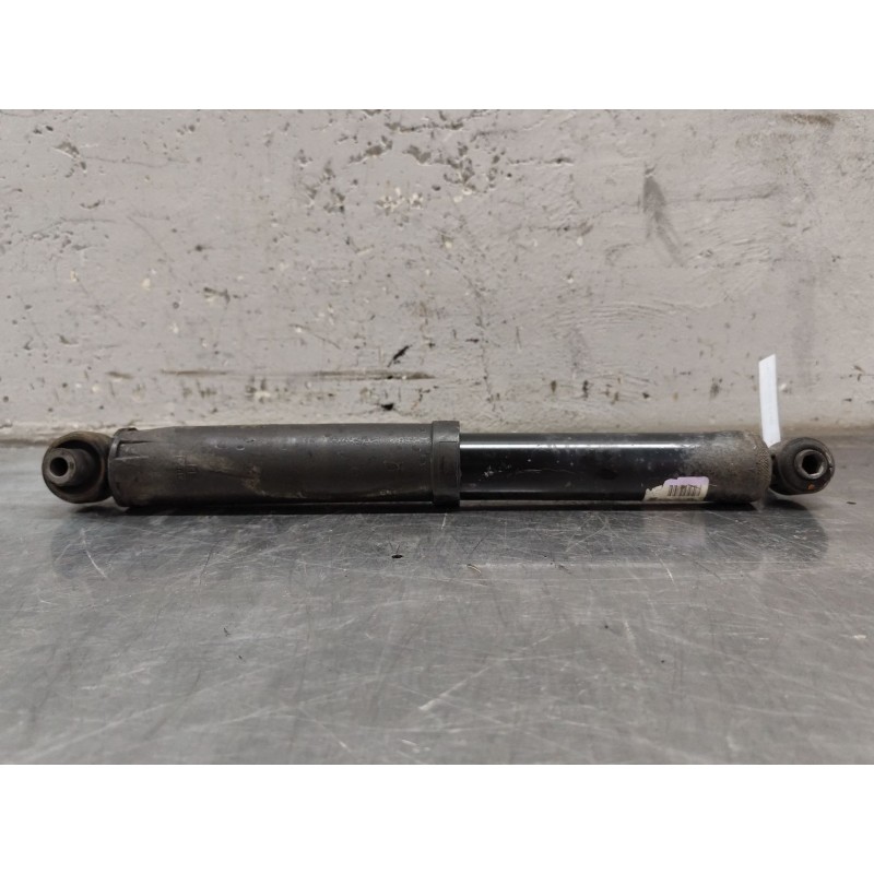 Recambio de amortiguador trasero derecho para nissan qashqai ii (j11, j11_) 1.5 dci referencia OEM IAM   