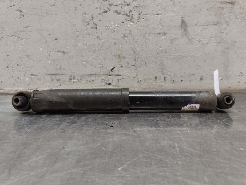 Recambio de amortiguador trasero derecho para nissan qashqai ii (j11, j11_) 1.5 dci referencia OEM IAM   