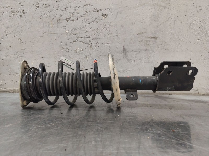 Recambio de amortiguador delantero izquierdo para peugeot 308 active referencia OEM IAM   