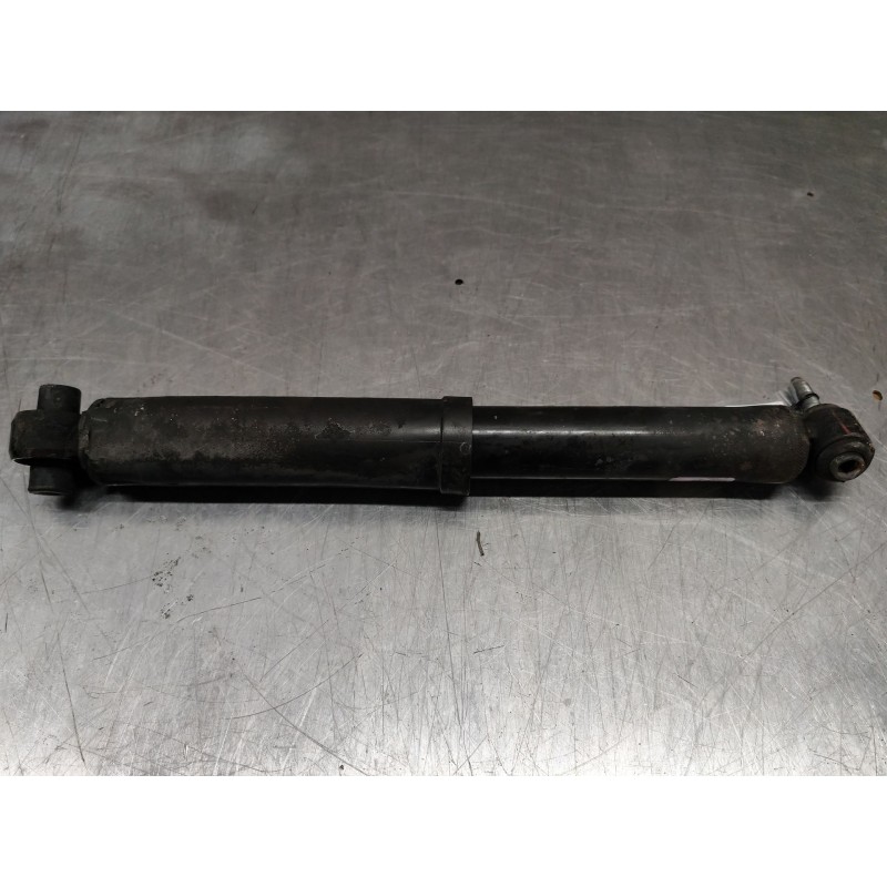 Recambio de amortiguador trasero izquierdo para nissan qashqai ii (j11, j11_) 1.5 dci referencia OEM IAM   