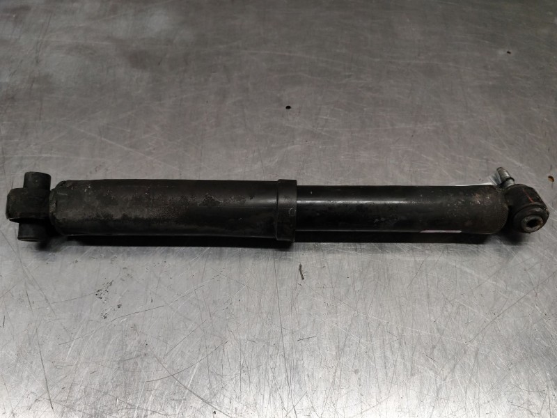 Recambio de amortiguador trasero izquierdo para nissan qashqai ii (j11, j11_) 1.5 dci referencia OEM IAM   