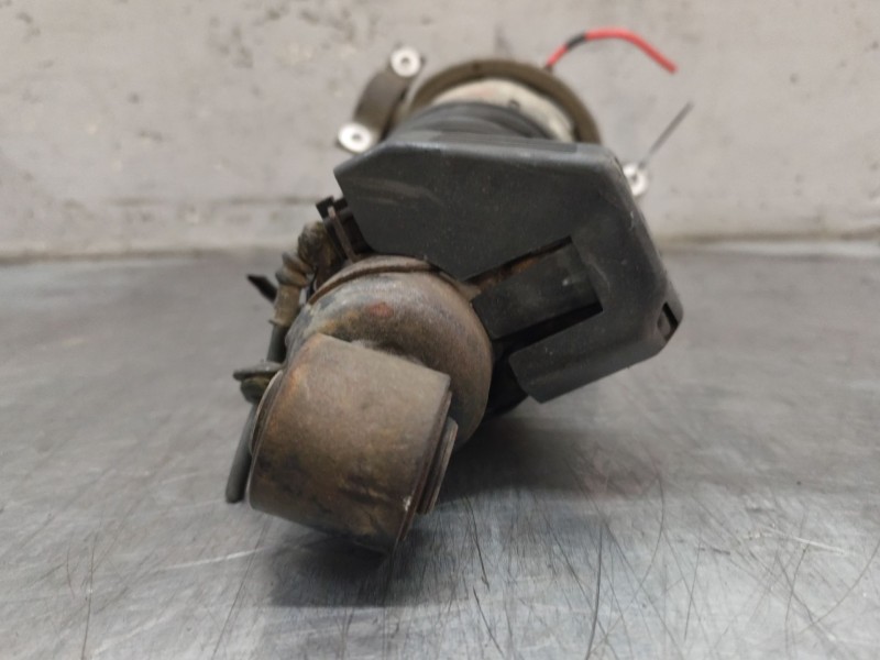 Recambio de amortiguador trasero izquierdo para volkswagen touareg (7l6) tdi v10 referencia OEM IAM 7L6512021AG  