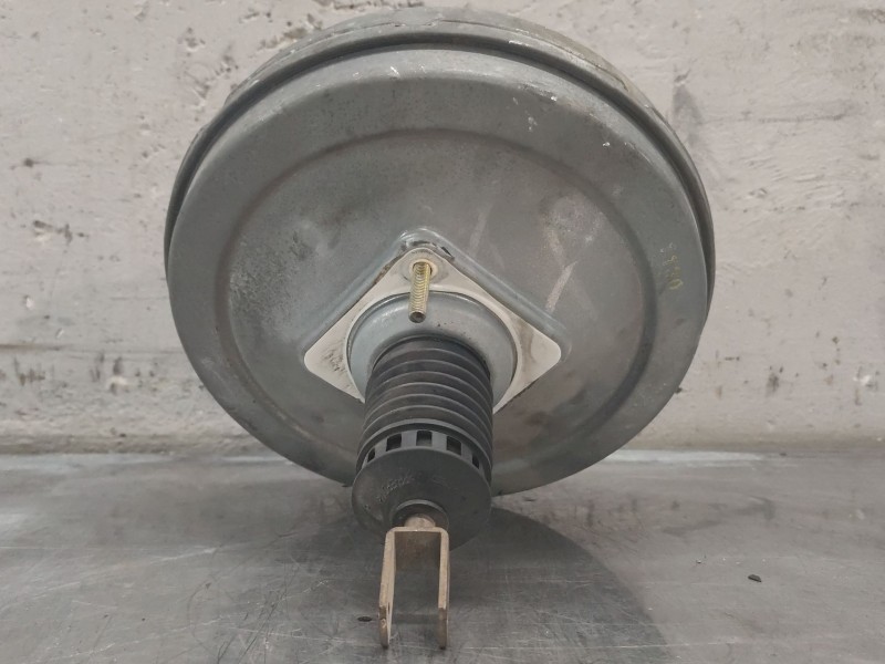 Recambio de servofreno para renault trafic combi (ab 4.01) referencia OEM IAM 8200300847  