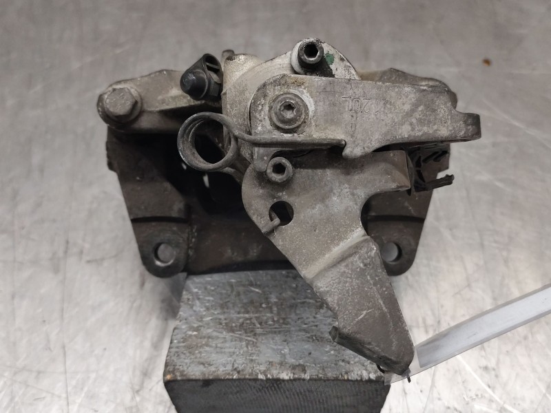 Recambio de pinza freno trasera izquierda para renault master ii phase 2 bus 2.5 diesel referencia OEM IAM   
