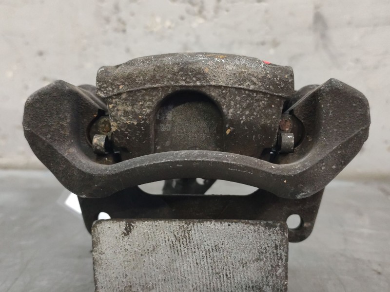 Recambio de pinza freno trasera izquierda para renault master ii phase 2 bus 2.5 diesel referencia OEM IAM   