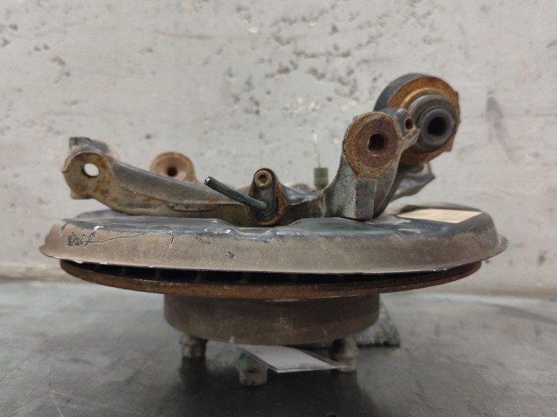 Recambio de mangueta trasera izquierda para bmw serie 1 berlina (e81/e87) 120d referencia OEM IAM   