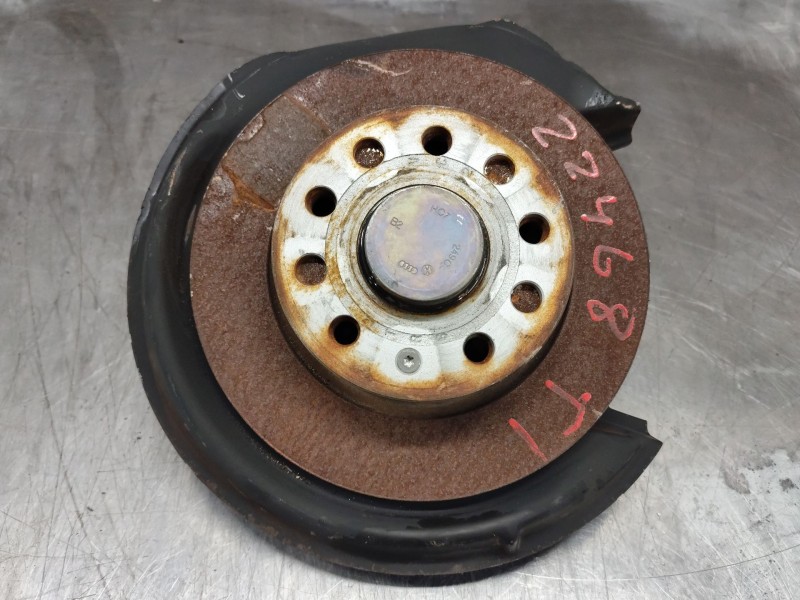 Recambio de mangueta trasera izquierda para volkswagen golf vi (5k1) rabbit referencia OEM IAM   