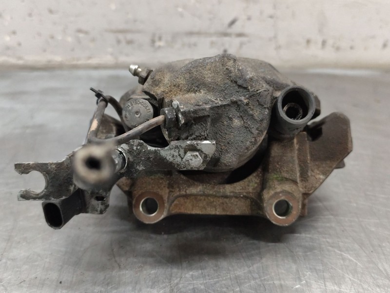 Recambio de pinza freno delantera izquierda para volkswagen passat berlina (3b2) comfortline referencia OEM IAM   