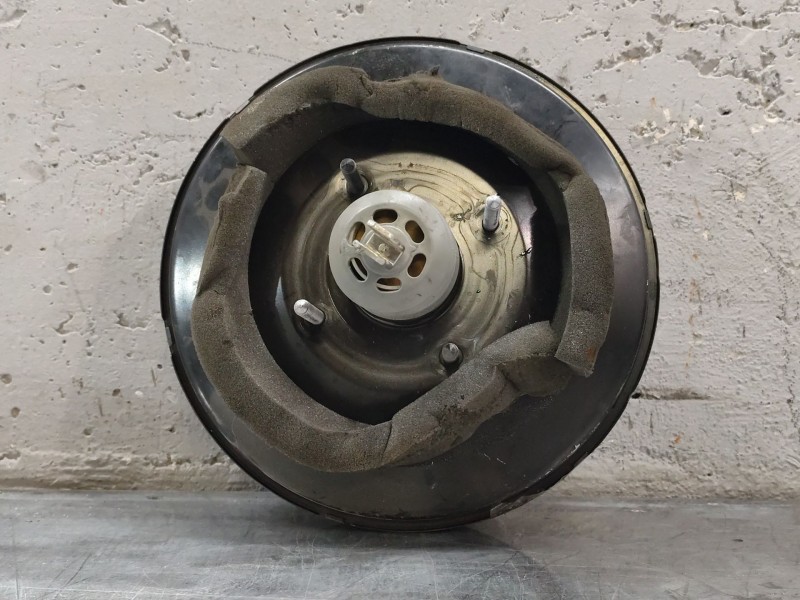 Recambio de servofreno para peugeot 5008 referencia OEM IAM 98084661800  