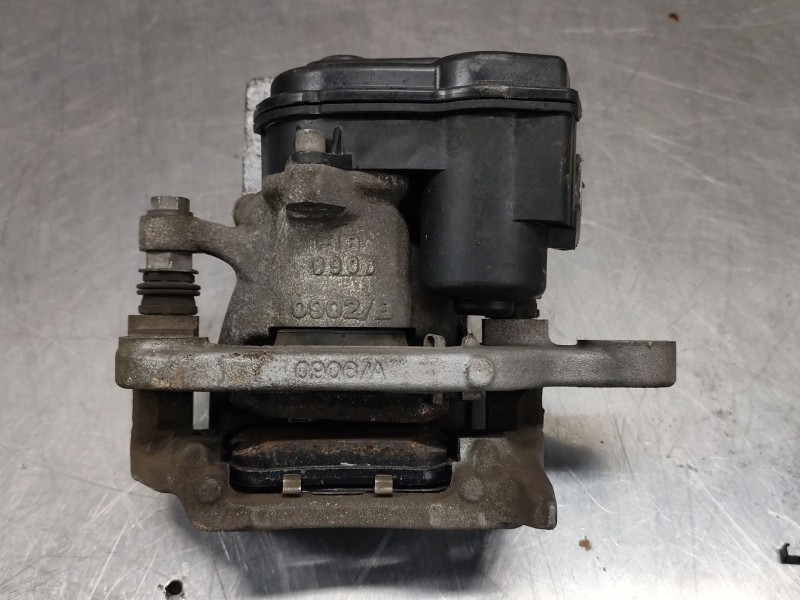 Recambio de pinza freno trasera izquierda para nissan qashqai ii (j11, j11_) 1.5 dci referencia OEM IAM 32353311  