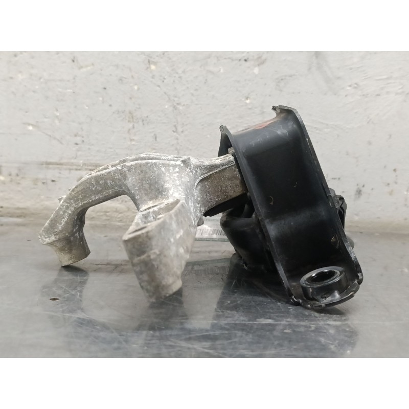 Recambio de soporte motor derecho para nissan qashqai ii (j11, j11_) 1.5 dci referencia OEM IAM   