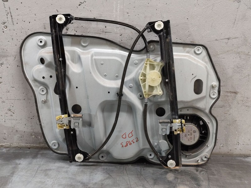 Recambio de elevalunas delantero derecho para volkswagen touran (1t3) 1.6 tdi referencia OEM IAM 1T1971121A  