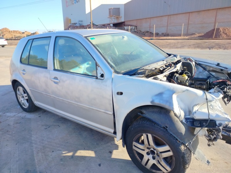 volkswagen golf iv berlina (1j1) del año 2000