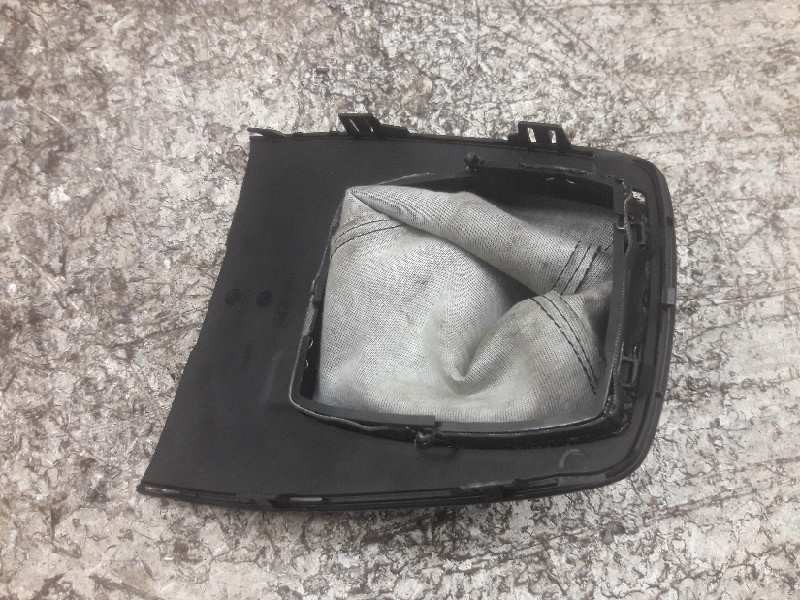 Recambio de fuelle palanca cambios para ford focus c-max (cap) connection referencia OEM IAM 3M51R045B79CBW  