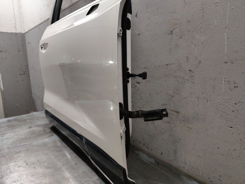 Recambio de puerta delantera derecha para audi q3 (f3b) 35 tdi quattro referencia OEM IAM 83A831052D  