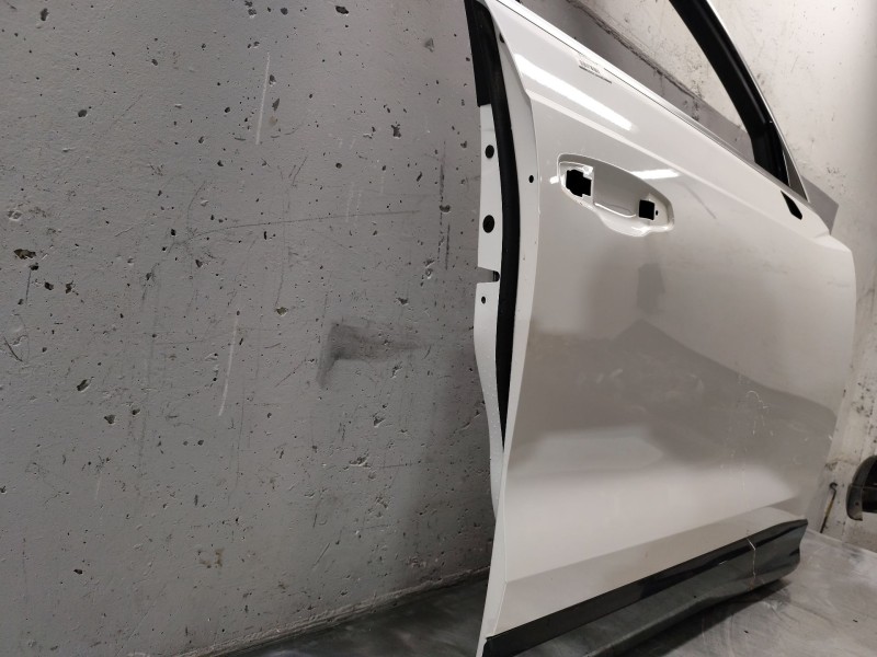 Recambio de puerta delantera derecha para audi q3 (f3b) 35 tdi quattro referencia OEM IAM 83A831052D  