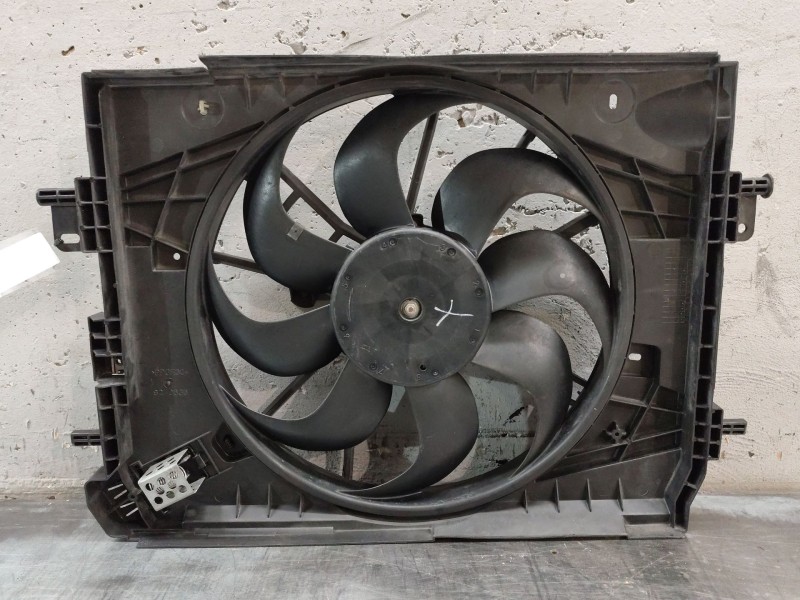 Recambio de electroventilador para renault clio iv (bh_) 0.9 tce 90 referencia OEM IAM 214816812R  