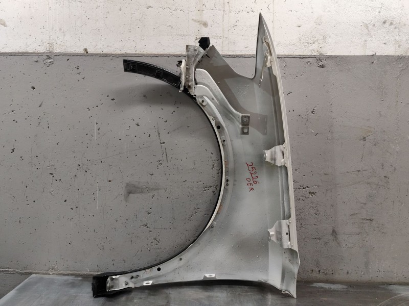 Recambio de aleta delantera derecha para audi q3 (f3b) 35 tdi quattro referencia OEM IAM 83A821022  