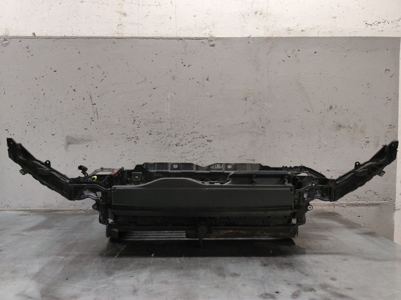 Recambio de panel frontal para audi q3 (f3b) 35 tdi quattro referencia OEM IAM   