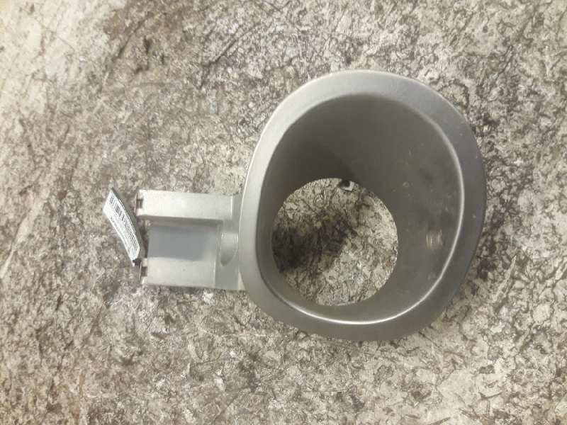 Recambio de tapa antiniebla izquierda para fiat brava (182) jtd 105 / 100 clima referencia OEM IAM 712628000  