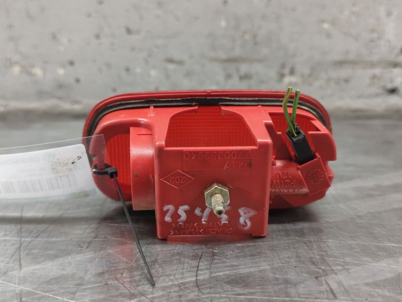 Recambio de luz central de freno para fiat scudo furgoneta (220_) 1.9 d referencia OEM IAM 7700352940  