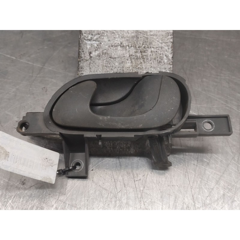Recambio de maneta interior delantera derecha para fiat scudo furgoneta (220_) 1.9 d referencia OEM IAM 1470970077  